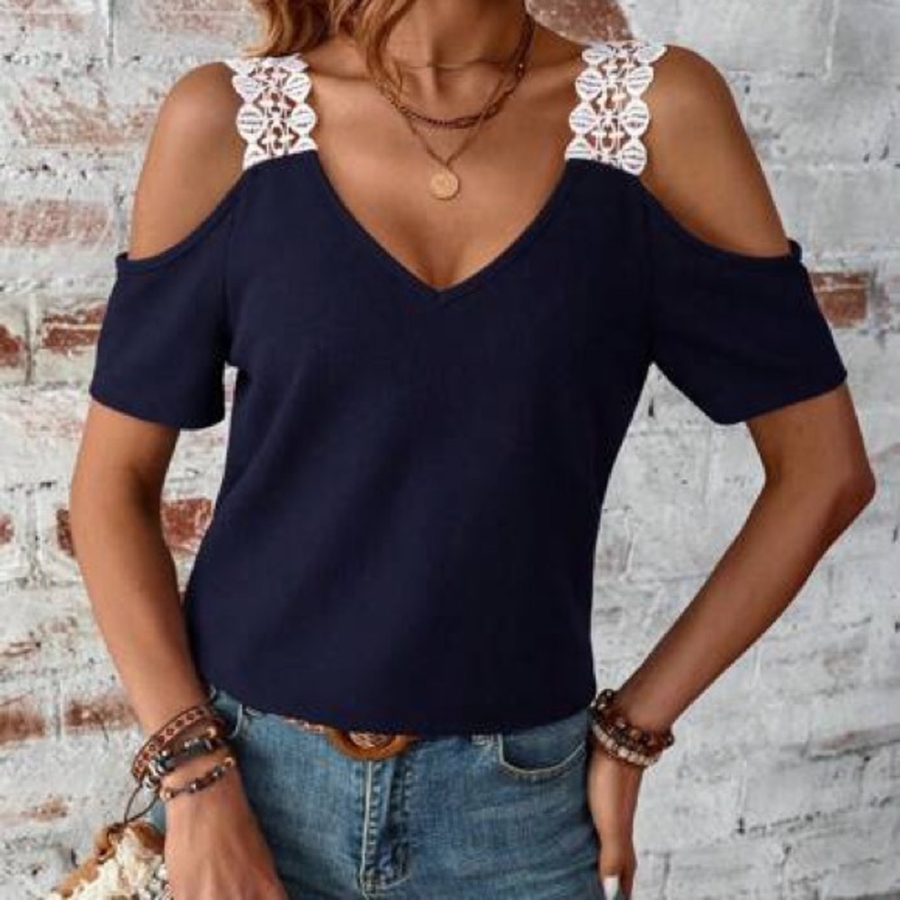 Emery Rose Navy V-neck Cold Shoulder Top with Lace Straps Size XL